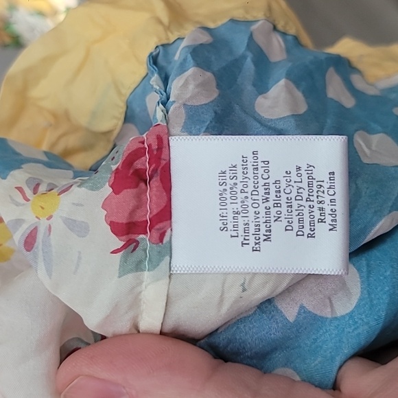 JOHNNY WAS Silk Boho Print Floral Embroidered V-Neck Dress Size Medium FIRM - Picture 6 of 7